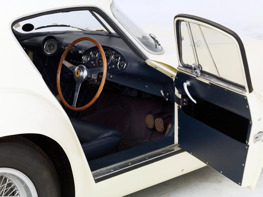  Ferrari 410 Berlinetta Speciale 1955 года  (фото 14 из 47)